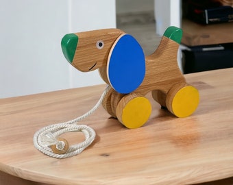Bonito cachorro de juguete de madera para tirar, regalo perfecto para el primer cumpleaños, perro de juguete para empujar y tirar ecológico para niños pequeños, juguete interactivo y seguro