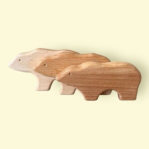 Juguete familiar de oso de madera hecho a mano: adorable recuerdo para amantes de la naturaleza y coleccionistas. Perfecto para la decoración del hogar. imagen 7