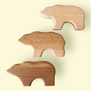 Juguete familiar de oso de madera hecho a mano: adorable recuerdo para amantes de la naturaleza y coleccionistas. Perfecto para la decoración del hogar. imagen 3