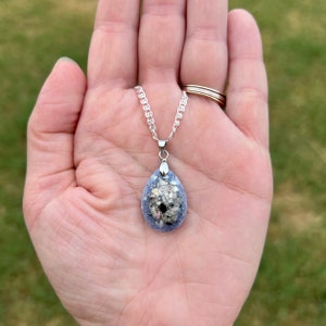 Teardrop Custom Cremation Memorial Necklace made with pet ashes.