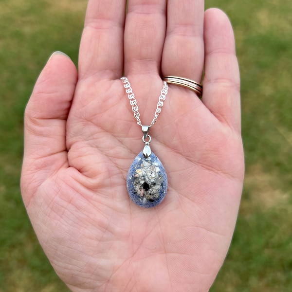 Teardrop Custom Cremation Memorial Necklace made with pet ashes.