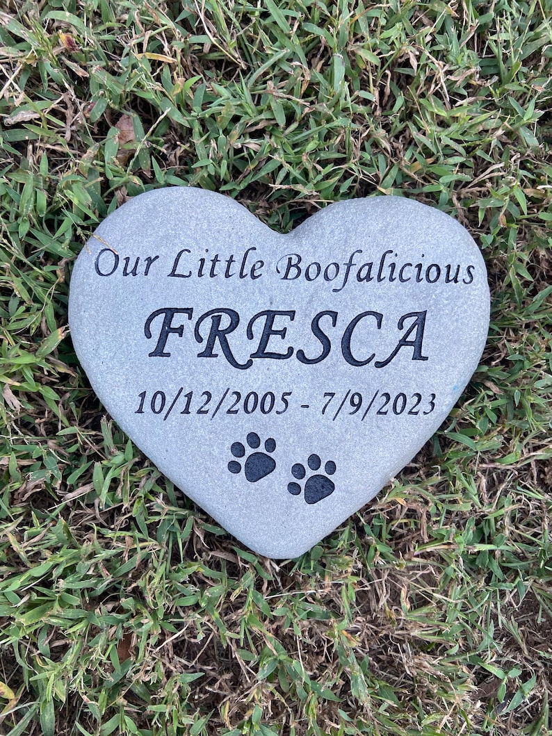 Heart shaped pet memorial stone for loss of dog, cat or any pet. Makes a great gift
