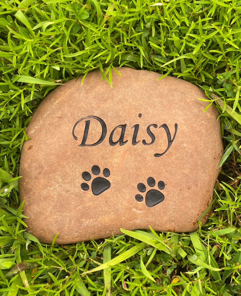 Pet Memorial Stone River Rock Cat or Dog, Pet Lover Memorial Gift Dog Memorial Stone Marker Pet Headstone image 3