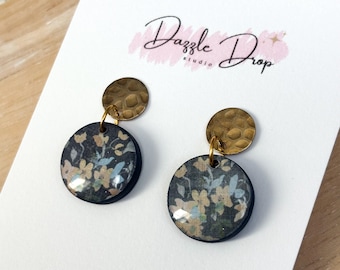 Elegante Gold & Florale Harz Ohrringe - Handgefertigter Boho Chic Schmuck