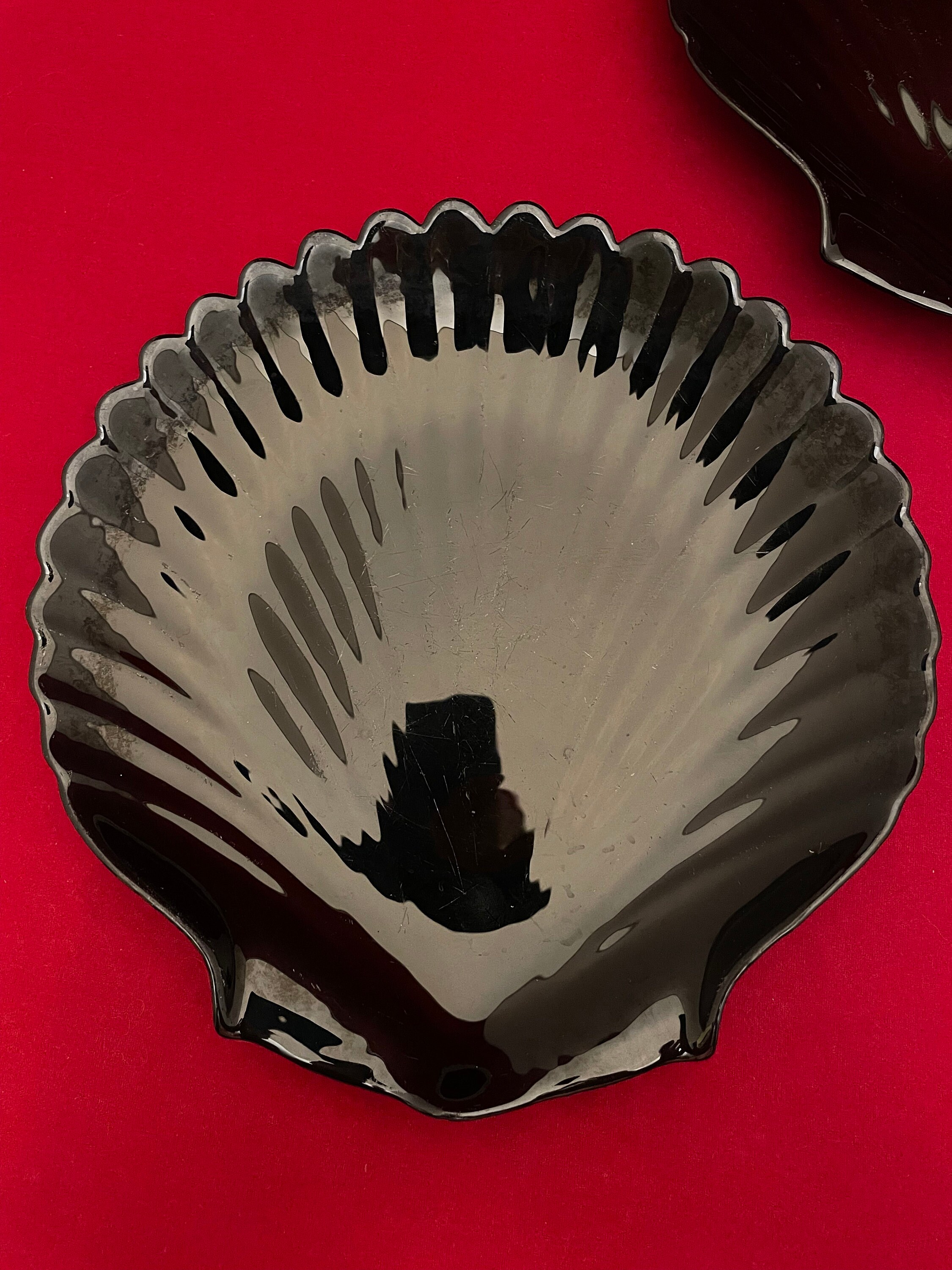 Vintage ARCOROC 8 Scallop Shell Plate, Durable Black Milk Glass, Beach