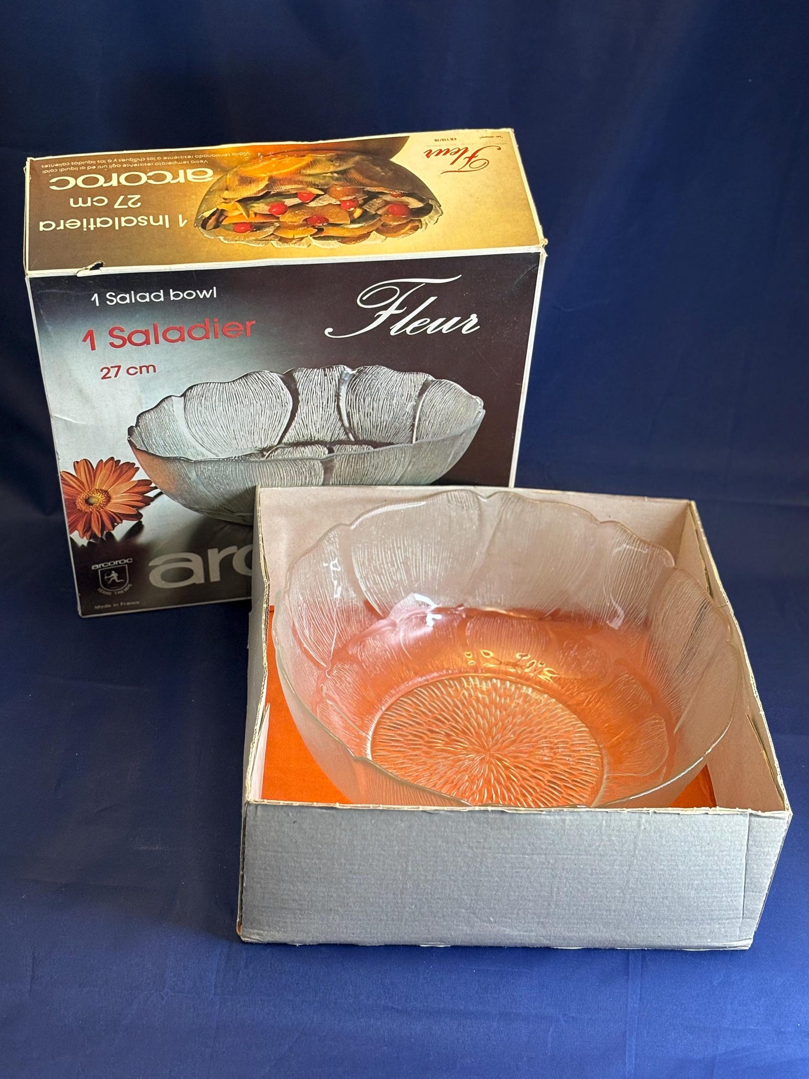 Vintage Arcoroc Fleur Salad Bowl: 1970s Flower Motif Tempered Glass (NOS) w/ Original Box