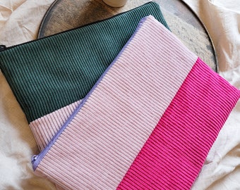 zweifarbige Laptoptasche Cord, Rosa + Smaragdgrün, 13 / 14 Zoll, leicht gefüttert & Reißverschluss, handmade Laptophülle als Geschenk