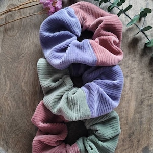 Two-tone large corduroy scrunchie, color combinations of old pink, blue, green; retro hair tie, hair accessories for everyone, hand-sewn hair ties