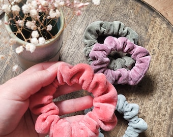 Dünne Nicki Scrunchie, weiche Haargummis in 4 Farben, mittelgroße Zopfgummi kleine Geschenkidee, JGA, Brautjungferngeschenk, Frisurtrend