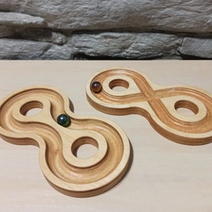 Figure Eight Tracing Board