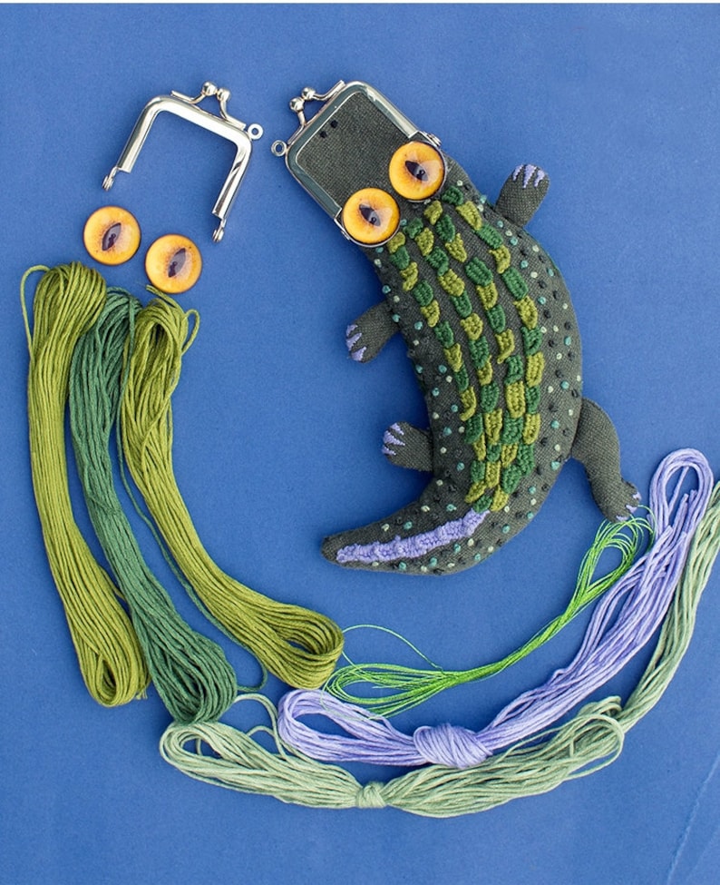 Crocodile Embroidery Bag, DIY Kit, Alligator Bag, Handmade Small Bag, Needlepoint Kit, Unique Gift Idea,