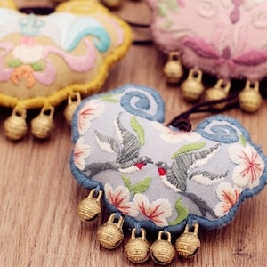 DIY Embroidery Amulet Kit for Beginners, Good Luck Embroidered Necklace, Longevity Lock Embroidered Charm, Bag Accessories, Baby Shower Gift