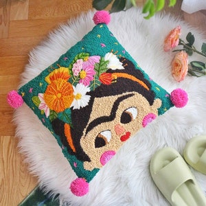 DIY Punch Needle Kit Pillowcase, Handmade Embroidery Cushion, Throw Pillow, Punch Needle Pillow