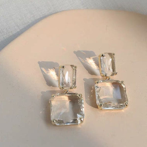 Minimalistic Earring; Vintage Style Ice Cube Earring; Dainty Gold Earring; Clear Dangling Earring; For her