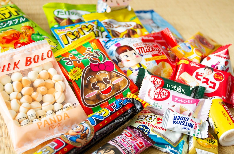 20 Piece Vegetarian Japanese snack box Etsy