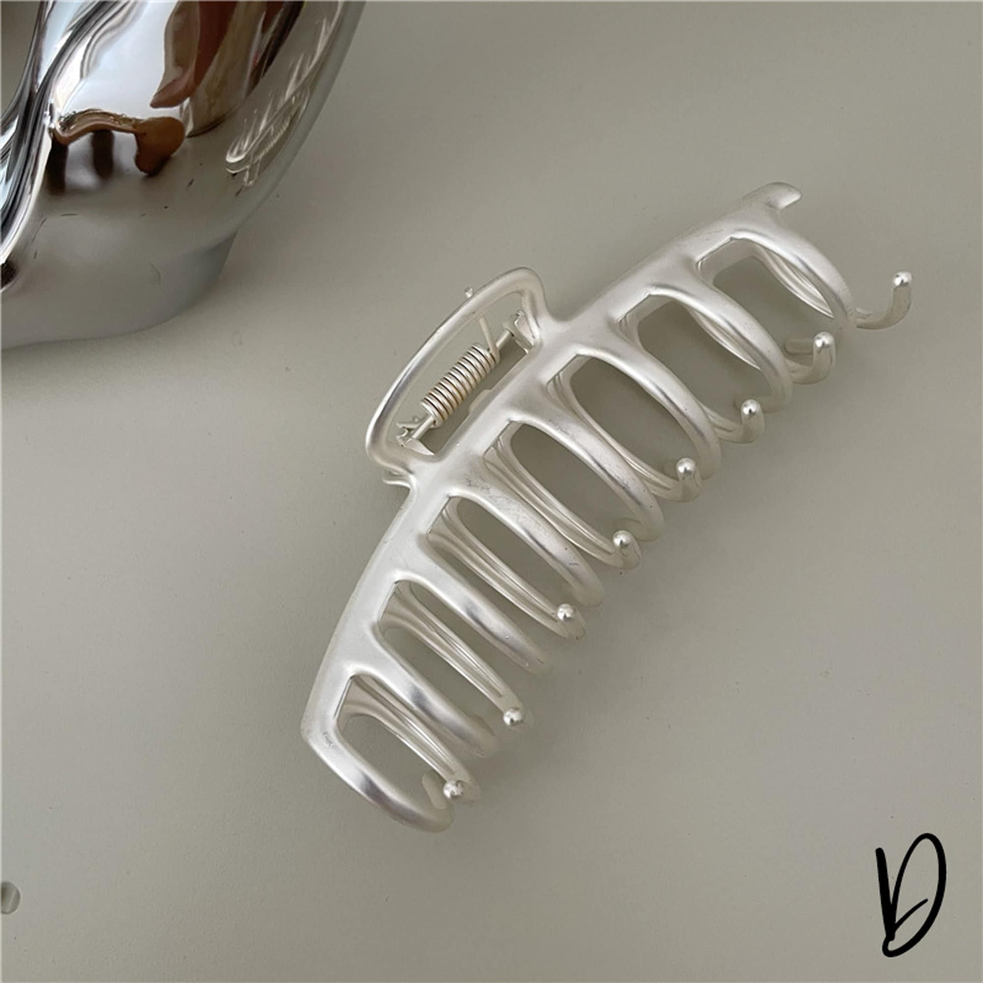 Textured Metal Hair Claw Clip Hair Claw Clip for Thin and Etsy