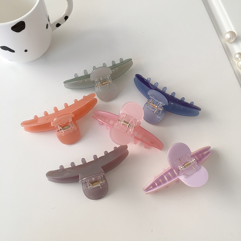 Strong Hair Clips Small Hair Claw Hair Claw for Women Hair Accessories Acrylic Hair Crab Clips French Hair Claw Coloful Hair Claw