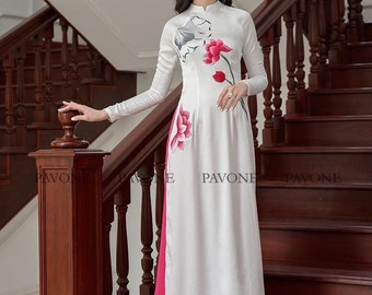 Ao dai con bordado de loto: vestido tradicional vietnamita para mujer