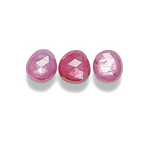 Red Plum Sapphire Cabochons Rose Cut - 8 to 9 mm