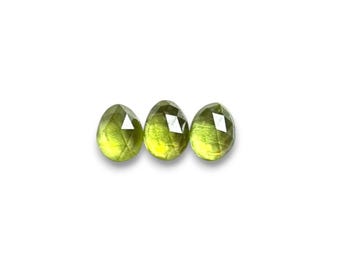 Peridot Cabochon Rose Cut - 8 to 9 mm