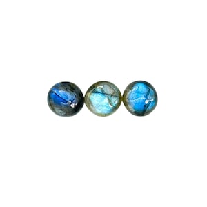 Blue Labradorite Cabochons Smooth Cut - 8 mm Round