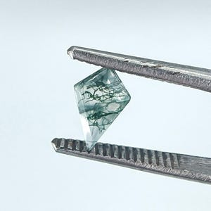 Moss Agate Faceted Gemstone Kite Shape - 10 x 6 mm - Choose a single gemstone, or a set of 2 or 5