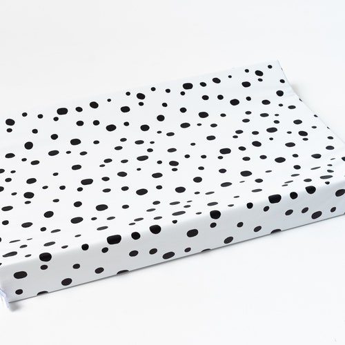 Antiroll Wedge Changing Mat // Unisex Baby Changing Mat // Etsy UK