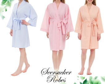 Customized Seersucker Robe Personalized Bridesmaid Robe Monogram Seerscuker Robe Bridal Shower Robe Bridal Seersucker Wedding Day Robes