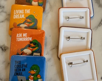 Badges drôles de canard FrankDuckCo | Épingles à humour sarcastique au bureau (Ensemble de 4)