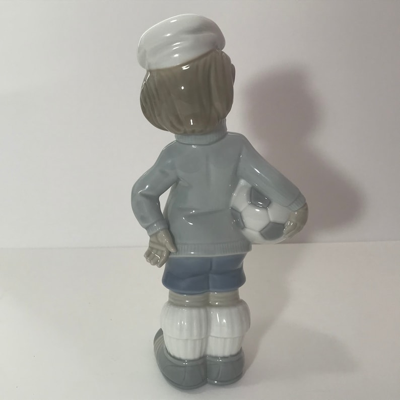 Lladro Soccer player figurine made in Spain signed
