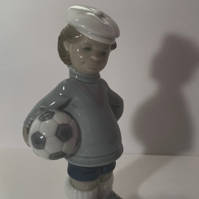 Lladro Soccer player figurine made in Spain signed