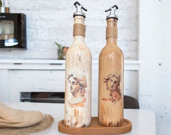 Custom Design Set mit 2 Flüssigkeitsspendern mit griechischem Figurenmuster, Ölflasche, Ölmenage, Küchendekoration, handgefertigte Olivenölflasche