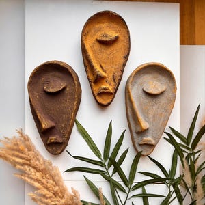 Handmade Abstract Stone Sculpture Half-Face Wall Mask Set, Modern Wall Decor for Home & Office, Unique Christmas Gift Idea