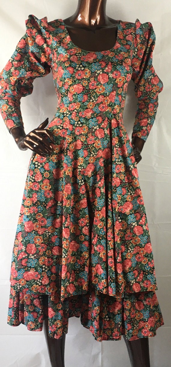 droopy & browns york cotton 70s 80s era floral vin
