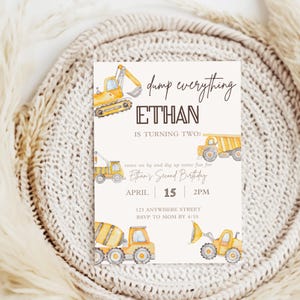 Inbjudan till byggfödelsedag Dump Everything-födelsedagsinbjudan Byggfödelsedagsinbjudan Byggfödelsedagsfest Inbjudan