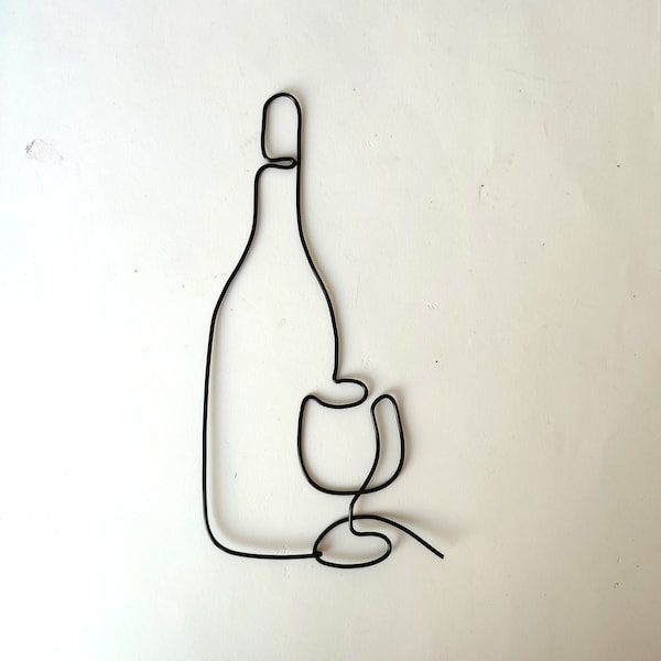 Bouteille de vin et verre en fil de fer, wire art, déco cuisine, vintage