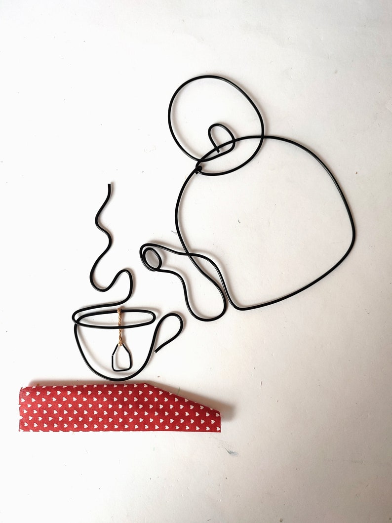 Théière, tasse, Pause thé, sculptures en fil de fer, wire art, wall art, bijou de mur, déco cuisine, fête des mères image 1