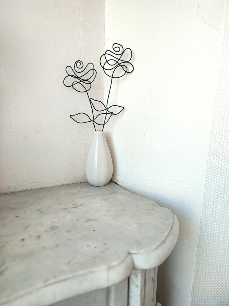 Roses en fil de fer 2d, fleurs artificielles, wire art, déco nature, chic, romantique image 1