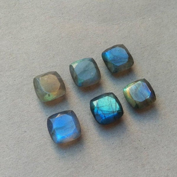 8mm/9mm/10mm/11mm/12mm Natural Blue Flashy Labradorite coussin coupé pierre précieuse lâche faceted pour les bijoux