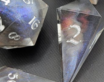 Dreamfront| Handmade Resin Dice | Sharp Edge | Set of 7