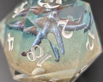 Octopus of Many Secrets | D20 JUMBO | Handmade | 50mm | Sharp Edge