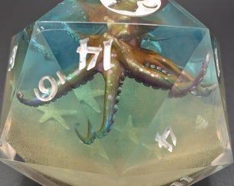 Octopus of Many Secrets | D20 GIANT| Handmade | 90mm | Sharp Edge