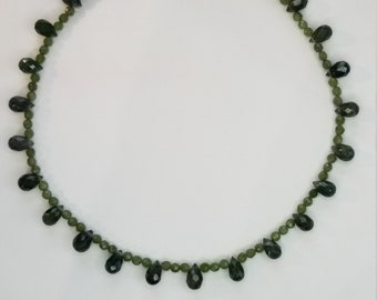 Moss agate necklace. Green stone choker. Tear drop necklace.