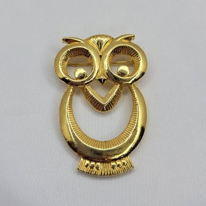Avon gold brooch Vintage owl brooch Bird brooch pin