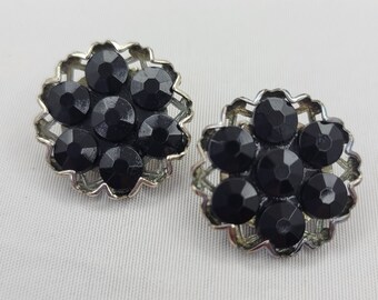 Black clip on earrings for women 50s earrings