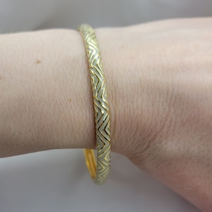 J Crew bracelet Enamel bracelet vintage Etched bangle bracelet