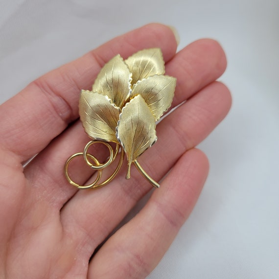 10k gold filled brooch Vintage leaves brooch - image 5