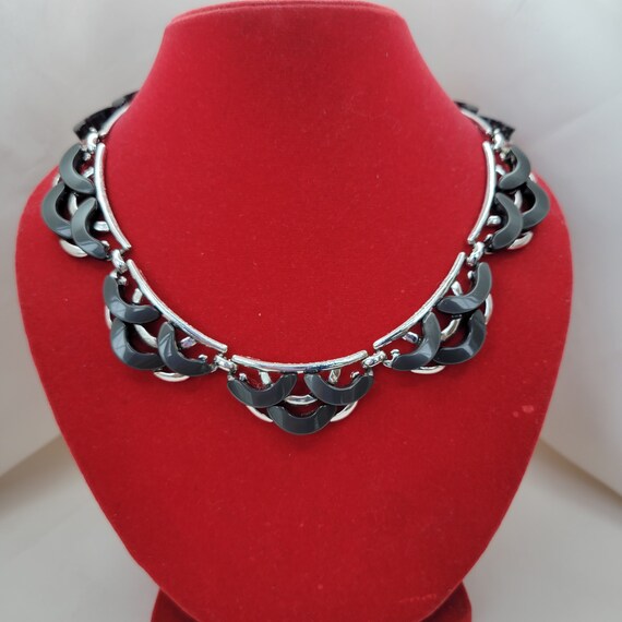 Black plastic choker Silver link necklace vintage - image 7