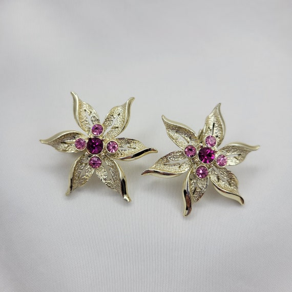 Sarah Coventry flower earrings Poinsettia earring… - image 7