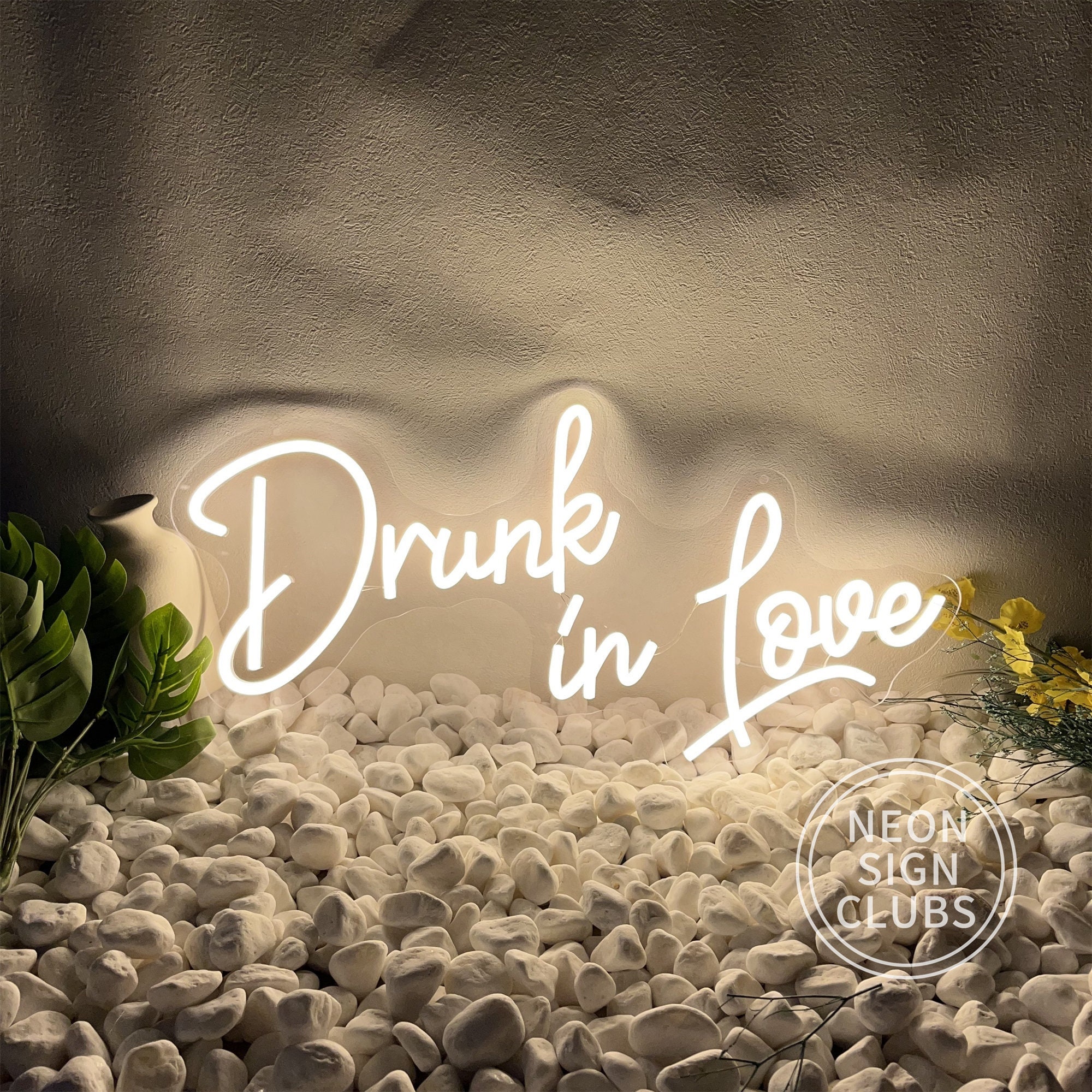 Drunk in Love Neon Sign: Wedding Decor, Home Wall Art